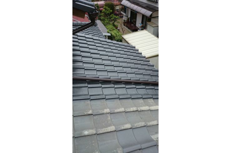 瓦屋根