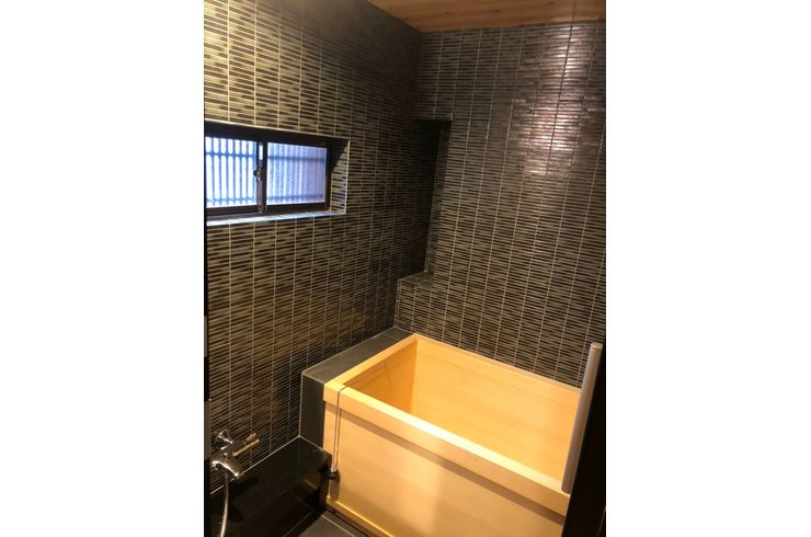 古民家ヒノキ風呂