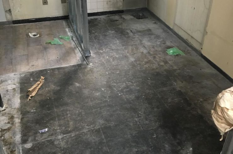 トイレ改修工事
